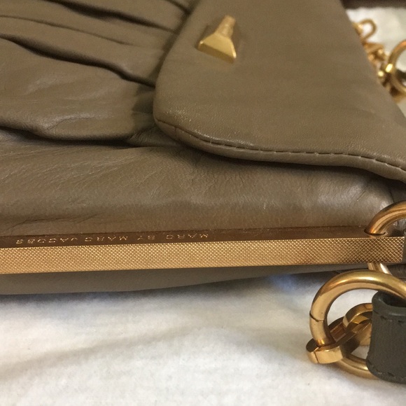 🎉HOST PICK🎉 MARC JACOBS shoulder bag. - Picture 5 of 16